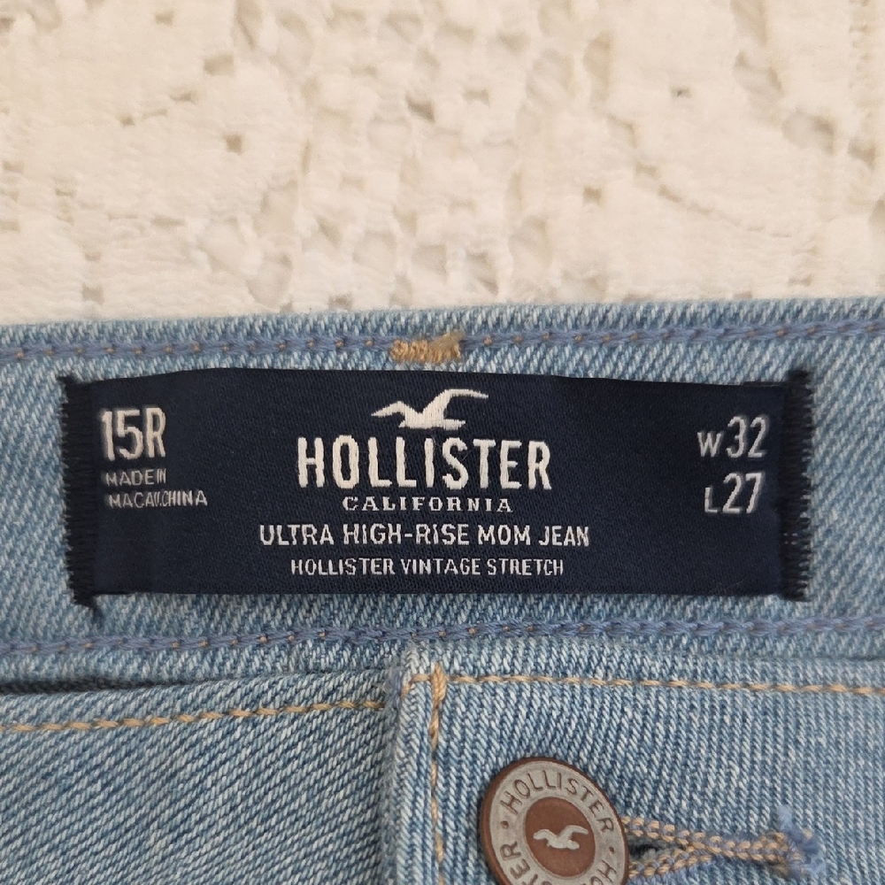 Hollister Women's Ultra High Rise Patchwork Mom Jeans Size 15 - Picture 5 of 5